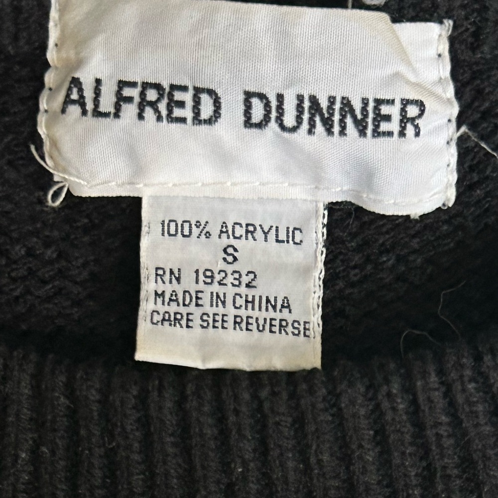 Alfred Dunner Black Sequin Diamond Sweater - Picture 3 of 3